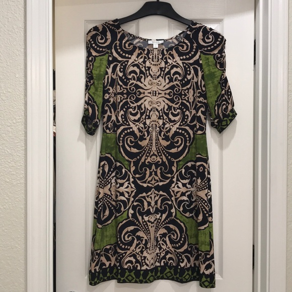 Dress - Picture 1 of 1